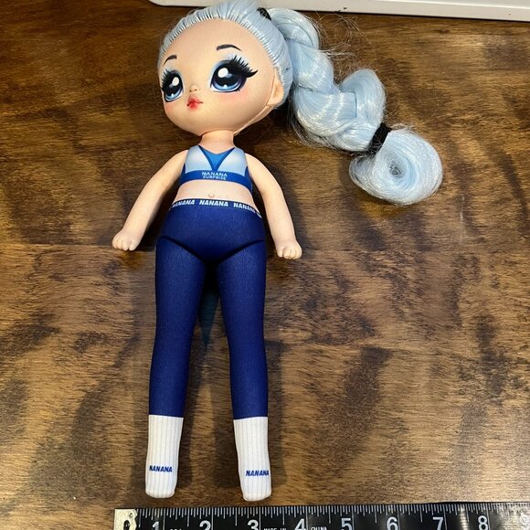 Na!Na!Na! Suprise Teen's Alaska Frost 11" Posable Fashion Doll Blue Hair - Picture 2 of 3